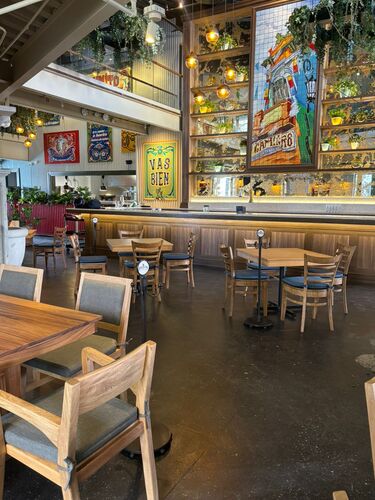 Vista del interior de Restaurante Caminito listo para un evento